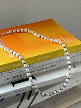 Sea + Pattern Frosted Pearl Necklace